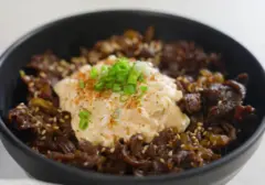 Kreasi Unik: Beef Teriyaki Lezat dengan Sentuhan Saus Tartar Menggugah Selera