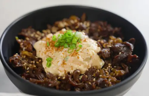 Kreasi Unik: Beef Teriyaki Lezat dengan Sentuhan Saus Tartar Menggugah Selera