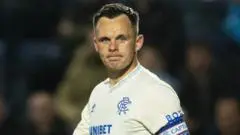 Kapten Rangers, Lawrence Shankland, Absen Hingga Empat Bulan Akibat Cedera Hamstring