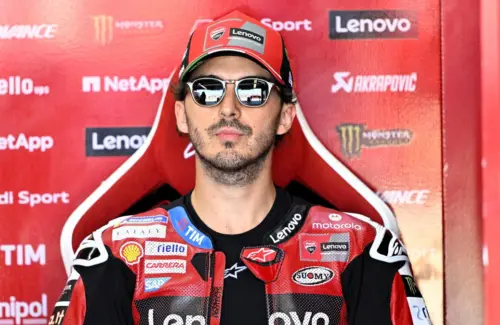 Cal Crutchlow Dukung Pecco Bagnaia Bangkit dari Masa Sulit di MotoGP