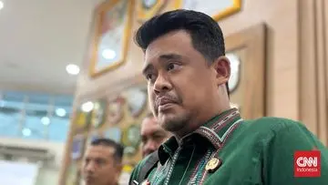Kabut Asap Karhutla Landa 14 Wilayah Sumut, Gubernur Bobby Nasution Implementasikan PJJ