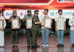 HUT ke-76 Satpol PP: Gubernur DKI Apresiasi Ketegasan dan Sisi Humanis Petugas