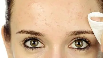 Tips Aman Membersihkan Makeup Saat Wajah Terpapar Abu Vulkanik