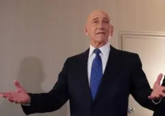 Ehud Olmert Dukung Sanksi Dagang Inggris Terhadap Permukiman Israel