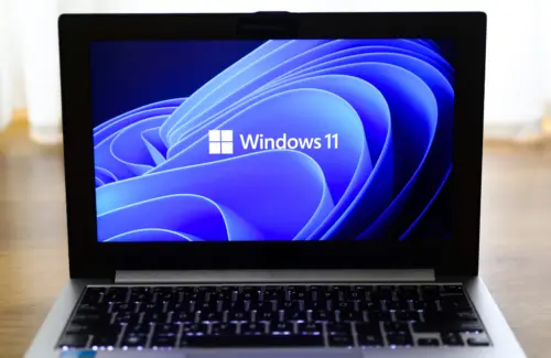 Microsoft Rilis Pembaruan "Patch Tuesday" Terbesar: 966 Celah Keamanan Ditambal, Termasuk Dua "Zero-Day"