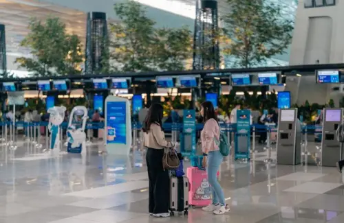InJourney Pastikan Kelancaran Operasional Bandara Pasca-Erupsi Gunung Anak Krakatau