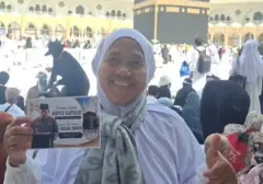 Impian Seumur Hidup Bi Heni Terwujud: Karyawan Rumah Tangga Tunaikan Umrah Berkat Program Presisi