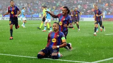 Barcelona Tundukkan Feyenoord 5-1 dalam Pesta Gol di Liga Champions