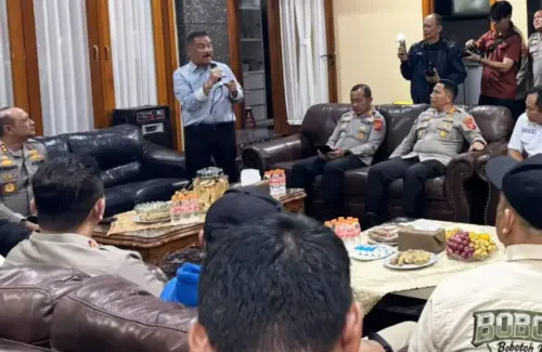 Demi Keamanan dan Kemenangan, Persib Imbau Bobotoh Dukung dari Rumah Saat Lawan Persija