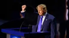 Donald Trump Janjikan "Bonus" $5.000 untuk Setiap Warga Amerika Dewasa Jika Republik Menang Pemilu Sela