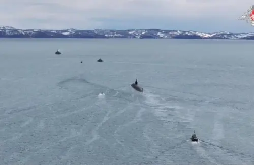 NATO Gagalkan Latihan Rusia yang Diduga Simulasikan Serangan Kabel Bawah Laut di Arktik