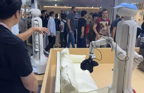 Robot Humanoid Siap Transformasi Kehidupan Sehari-hari, Debut di IFA 2026