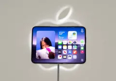 Keunggulan iPhone Duo: Inovasi Lipat yang Menggoda Dibanding Ponsel Android