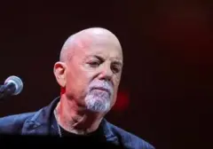 Billy Joel Jalani Operasi untuk Redakan Gejala Penyakit Otak Langka