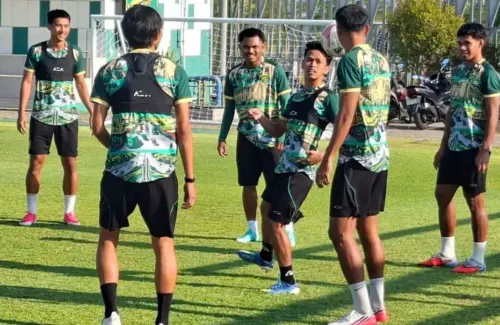 Persebaya Surabaya Prioritaskan Kematangan Tim Jelang Laga Uji Coba Kontra PSIM Yogyakarta