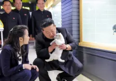 Kim Jong Un dan Putri Tercinta Tertangkap Kamera di Toko Hewan Peliharaan Pyongyang