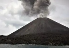Raja Willem III dari Belanda: Saksi Bisu Letusan Krakatau 1883