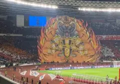 The Jakmania Gelar Koreografi 3D Spektakuler di Laga El Clasico Indonesia