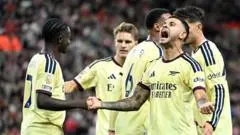 Rapor Pemain: Guimaraes dan Raya Jadi Kunci Kemenangan Arsenal atas Sunderland