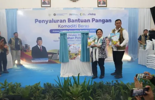 BULOG Luncurkan Kemasan Baru Beras SPHP, Tandai Dua Tahun Prabowo-Gibran